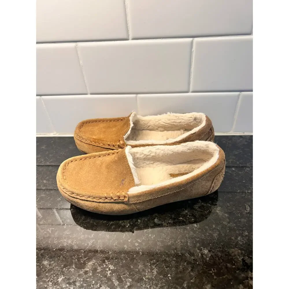 Koolaburra by‎ Ugg Kids Slip-On Riley Moccasin Slippers Comfort Brown Size 13